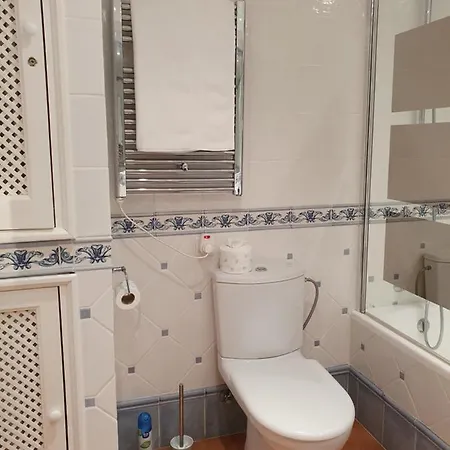 Apartment Jardines De Golondrinas Elviria By The Nikki