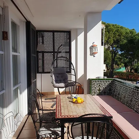 Jardines De Golondrinas Elviria By The Nikki Apartment *